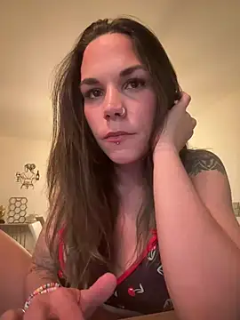 Lady Knaller online show from March 22, 8:32 pm