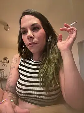 Lady Knaller online show from March 29, 7:15 pm