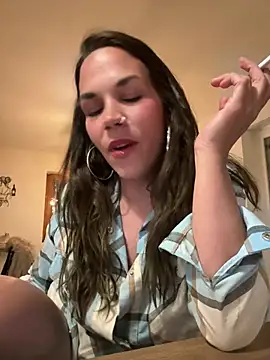 Lady Knaller online show from April 10, 7:32 pm