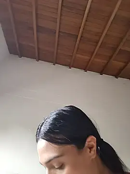 Deisy Torres online show from April 12, 8:12 pm