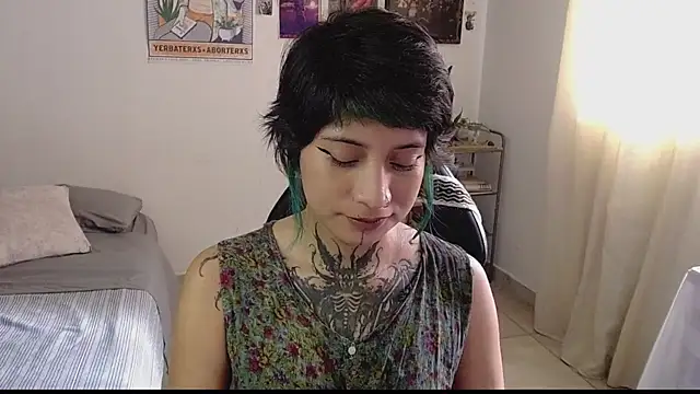 Snapshot of _Apola_77 chatting on January 15, 7:23 pm Apola 77 online show from January 15, 7:23 pm