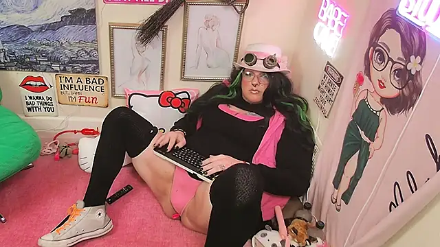 Blakelytgirl online show from January 12, 3:13 am