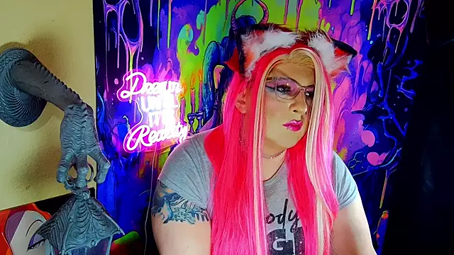 Blakelytgirl online show from May 15, 4:54 am