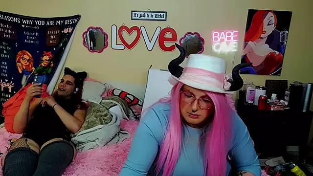 Blakelytgirl online show from March 28, 11:33 am