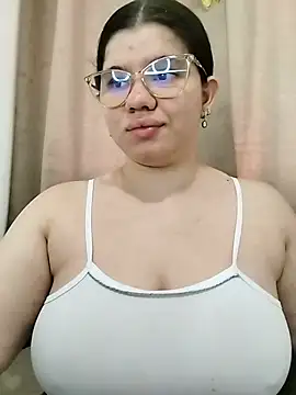 Danzel1105 online show from March 22, 1:34 pm