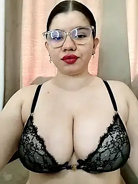 Snapshot of Danzel1105 chatting on January 17, 3:26 pm Danzel1105 online show from January 17, 3:26 pm