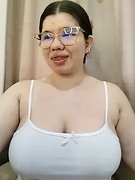 Danzel1105 online show from March 26, 4:38 pm