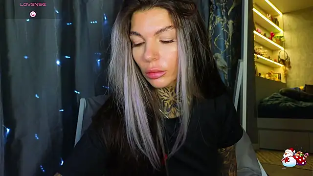 tattooedBabyy online show from January 13, 11:03 am