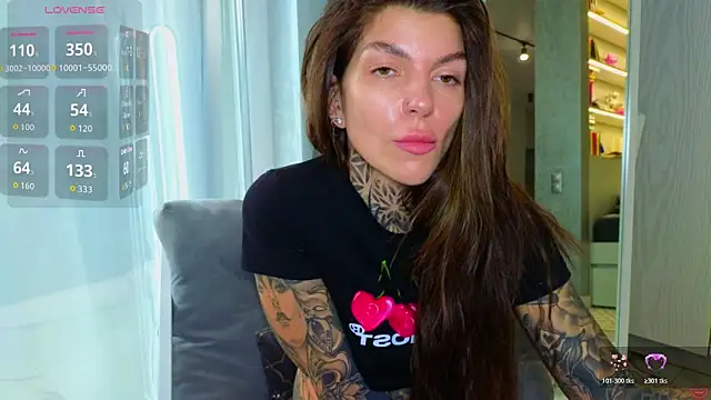 tattooedBabyy online show from March 30, 9:11 am