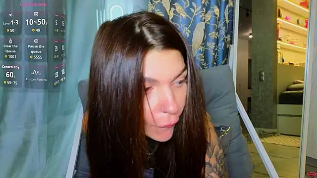 tattooedBabyy online show from April 1, 8:48 am