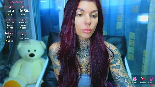 tattooedBabyy online show from May 30, 10:10 am