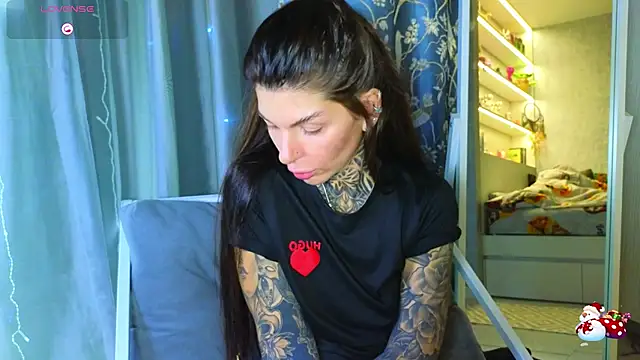 tattooedBabyy online show from February 21, 11:01 am