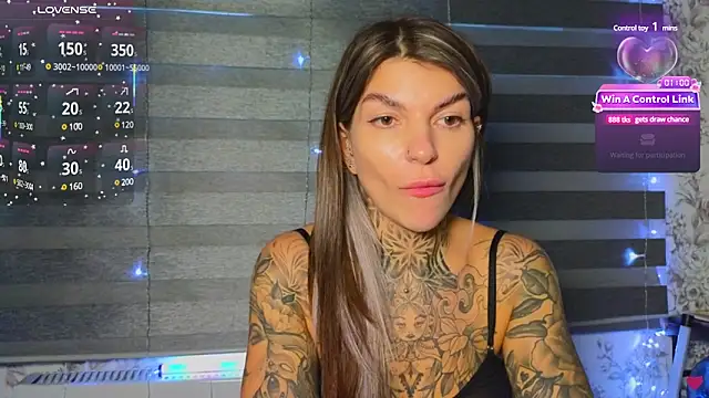 Snapshot of tattooedBabyy chatting on March 3, 12:17 pm tattooedBabyy online show from March 3, 12:17 pm