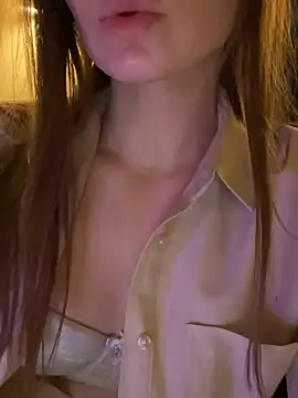 Snapshot of EvaRoss_ chatting on January 22, 8:28 pm EvaRoss online show from January 22, 8:28 pm