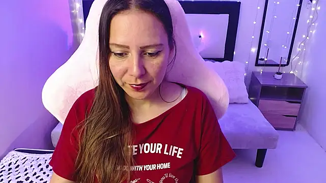 camila delarosa online show from July 16, 5:43 pm