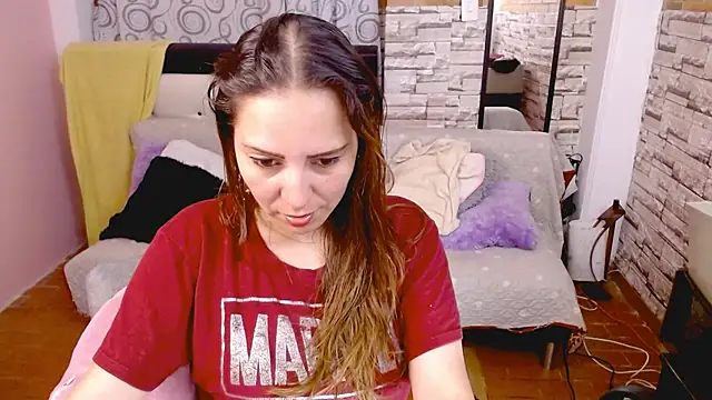 camila delarosa online show from March 18, 5:36 pm