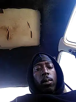 chocolatemeatstick25 online show from January 18, 5:38 pm