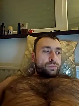 Snapshot of TIGERRR86 chatting on January 26, 12:47 am TIGERRR86 online show from January 26, 12:47 am