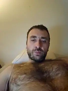 Snapshot of TIGERRR86 chatting on October 19, 9:28 pm TIGERRR86 online show from October 19, 9:28 pm