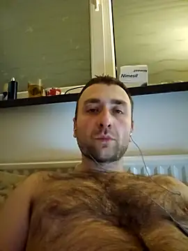 Snapshot of TIGERRR86 chatting on February 9, 12:17 am TIGERRR86 online show from February 9, 12:17 am