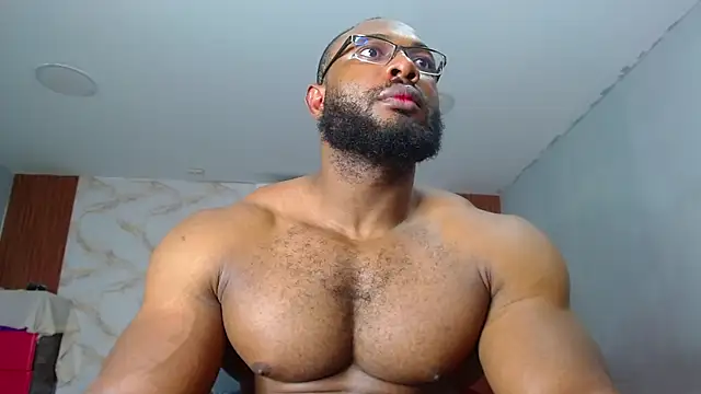 Snapshot of George_Dominator chatting on March 11, 12:11 am George Dominator online show from March 11, 12:11 am