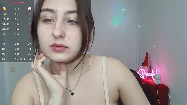 ElmiraPowers online show from January 19, 1:01 pm