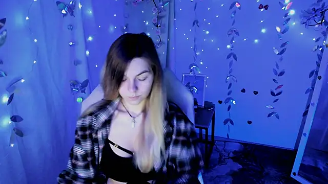 Sweet me  online show from May 4, 4:27 am