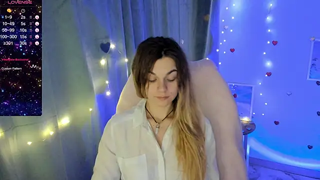 Sweet me  online show from March 15, 1:40 pm