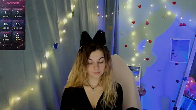 Sweet me  online show from February 16, 7:15 am