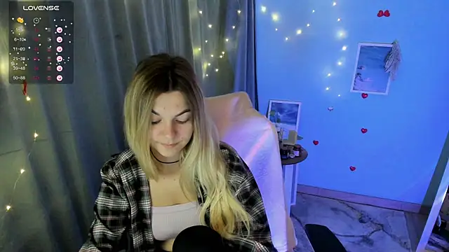 Sweet me  online show from September 21, 5:45 am