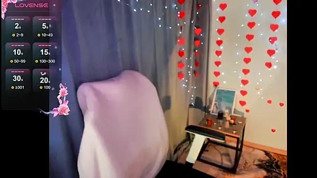 Sweet me  online show from March 12, 6:50 am