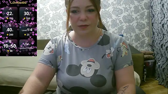 Snapshot of Sabrina_Poison chatting on October 9, 2:56 am Sabrina Poison online show from October 9, 2:56 am