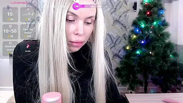 Snapshot of Marmalade_Fox chatting on January 14, 6:34 am Marmalade Fox online show from January 14, 6:34 am