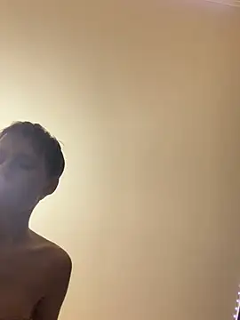 Crayzy Luv online show from March 1, 8:32 pm