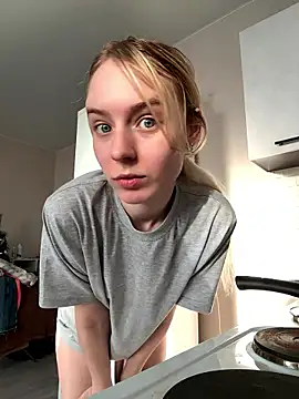 Crayzy Luv online show from January 14, 10:19 am