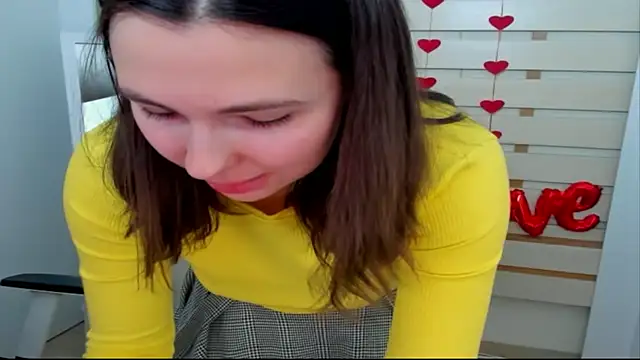 Lexy flower online show from March 2, 4:47 pm