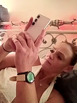 Dixiefaye Pika online show from December 17, 8:19 am