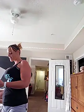 Dixiefaye Pika online show from April 14, 10:37 pm