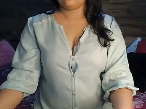 Trezza online show from March 22, 7:42 pm