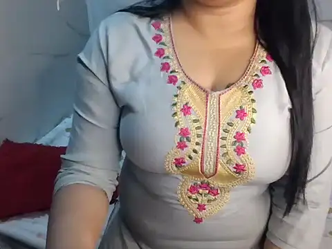 Trezza online show from March 20, 7:26 pm