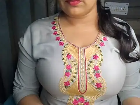 Trezza online show from November 11, 6:19 am