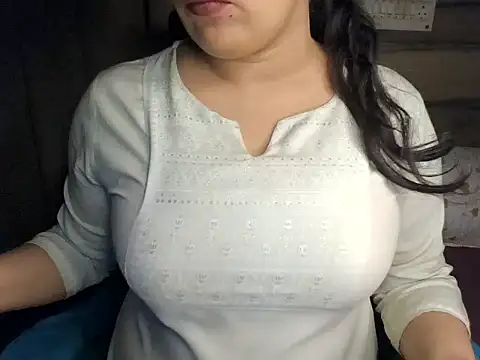 Trezza online show from November 8, 11:30 pm