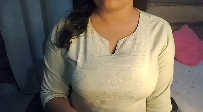 Trezza online show from March 8, 4:06 pm