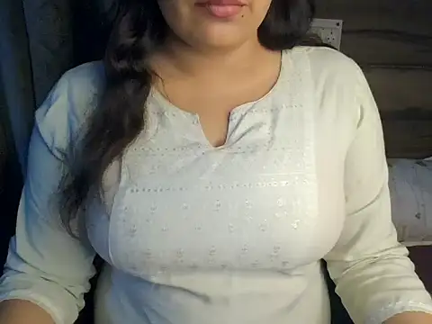 Trezza online show from October 25, 5:24 pm