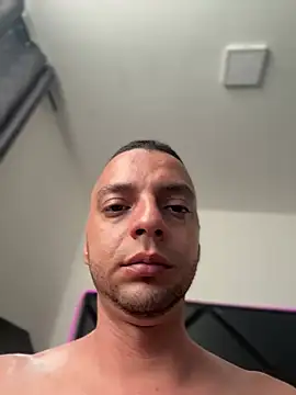 ScarlettAndClark online show from March 7, 10:26 pm