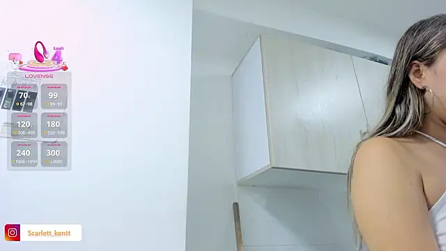 ScarlettAndClark online show from February 12, 2:44 am