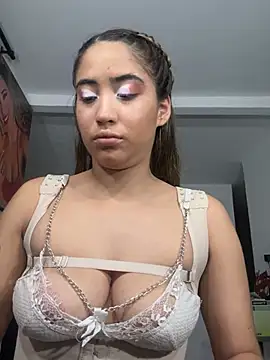 ScarlettAndClark online show from April 22, 2:07 am