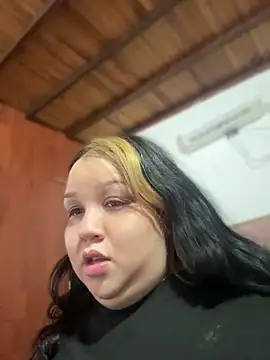 Venus queenn online show from June 1, 2:06 pm