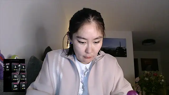 Kunimitsuu  online show from September 22, 7:42 pm