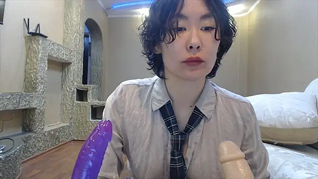 Kunimitsuu  online show from February 14, 7:33 pm